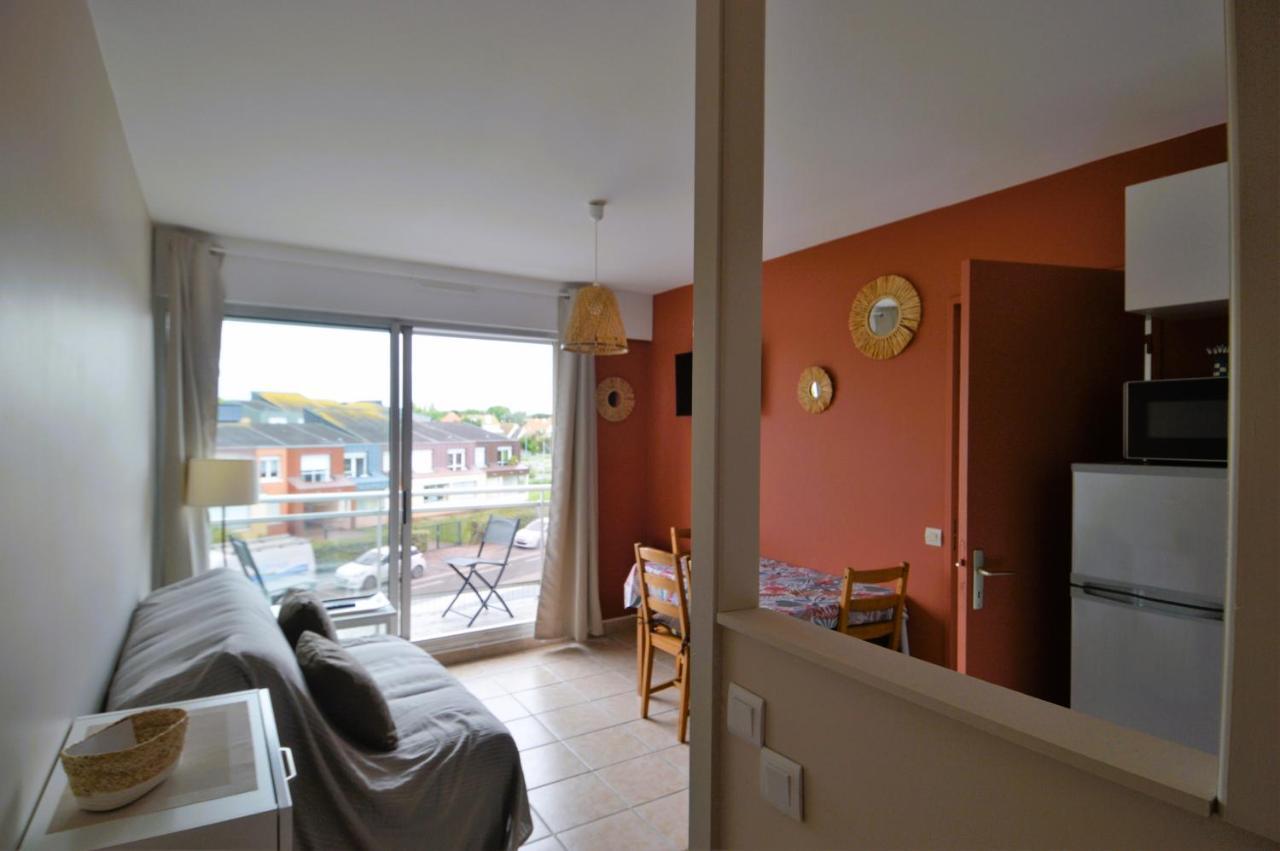 Appartement Au Pied De La Plage - Balcon - Parking Courseulles-sur-Mer Eksteriør billede